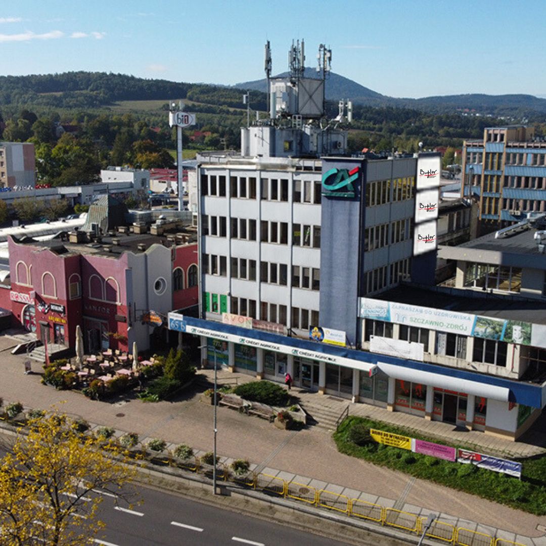 W12- Wałbrzych, ul. Broniewskiego 65b - obrazek 3