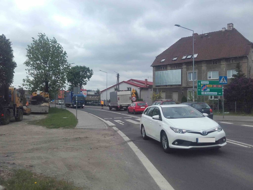 SE05 — Świebodzice · ul. Strzegomska 41