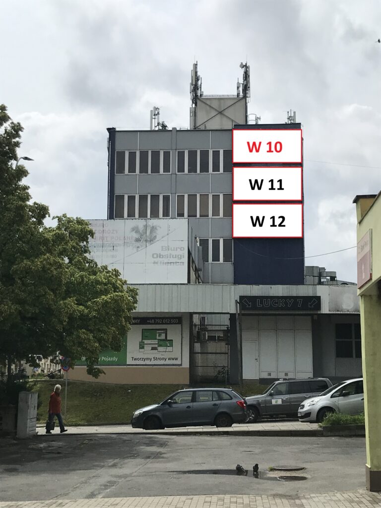W10 — Wałbrzych · Ul. Broniewskiego 65b
